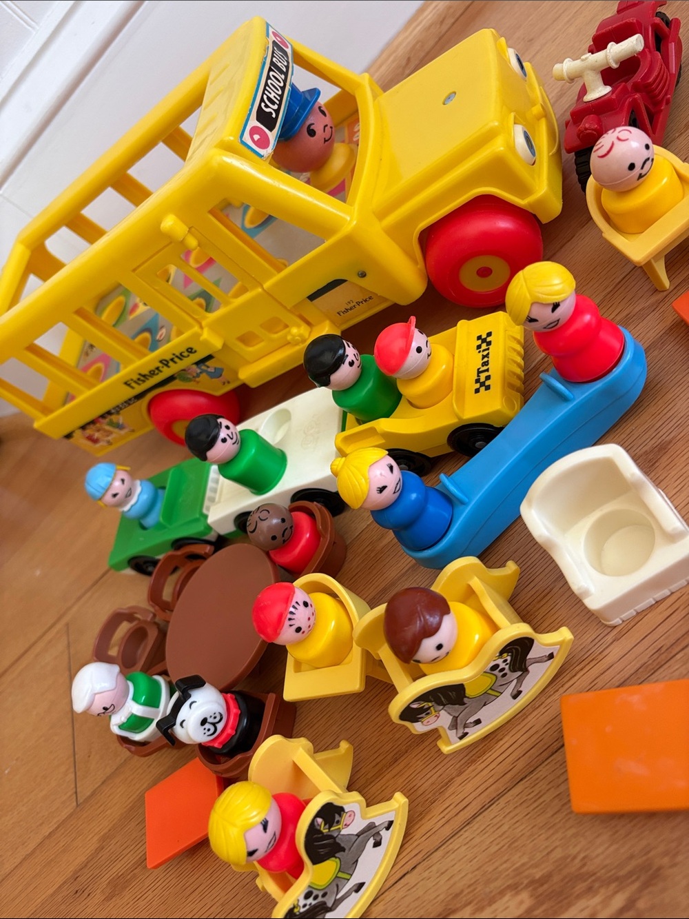 Vintage Fisher Price Little People School Bus 1965 1984 FP Toys Lot motorcycle